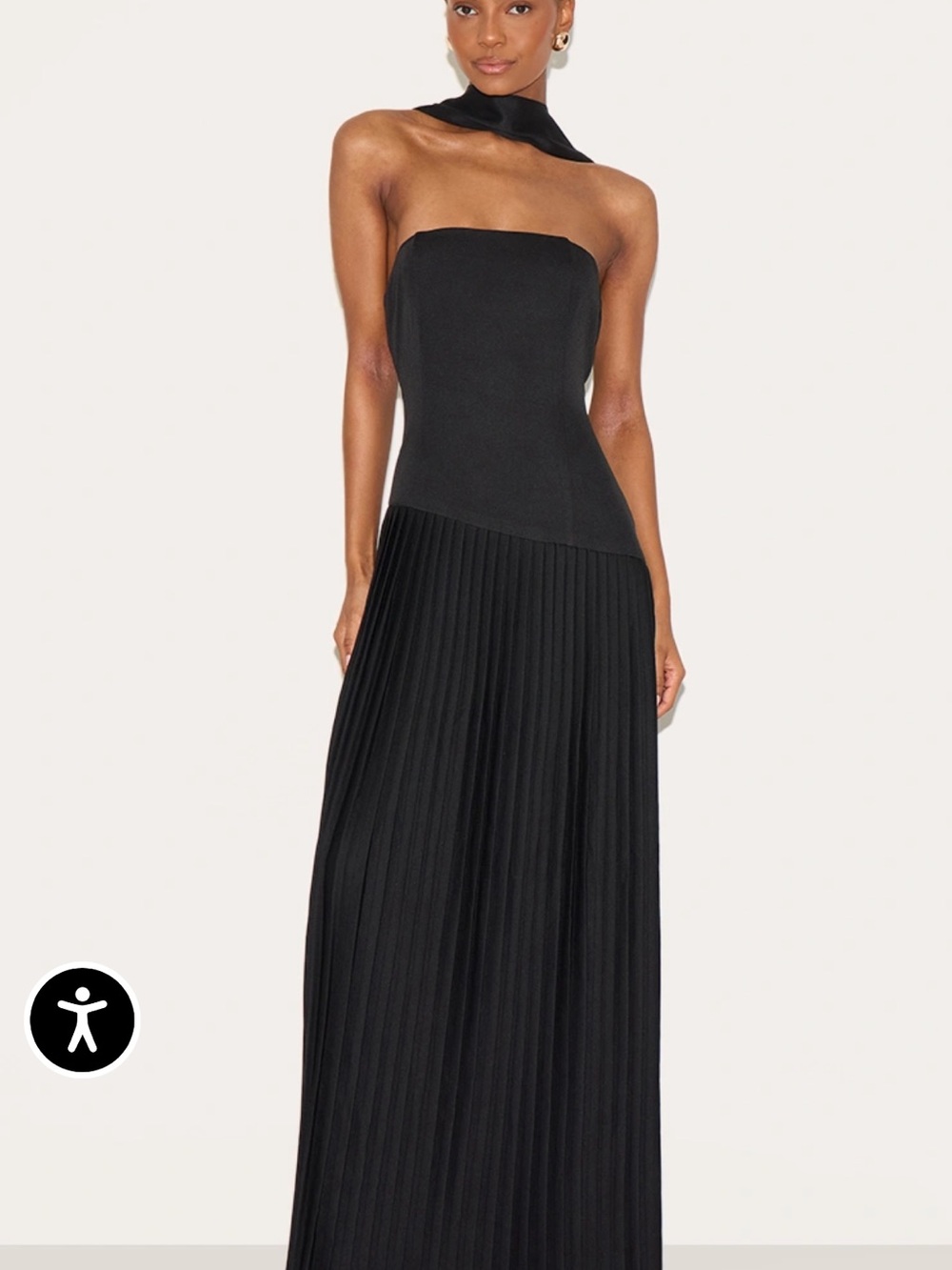 Elegant Black Strapless Pleated Maxi Dress
